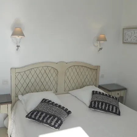酒店 La Caravelle Logis 3*