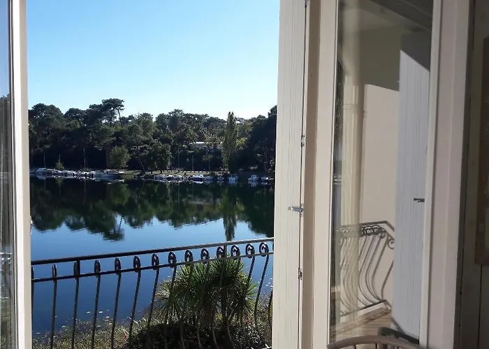 La Caravelle Logis Hotel