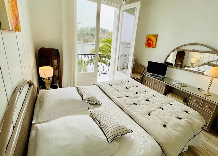 Hotel La Caravelle Logis Biscarrosse