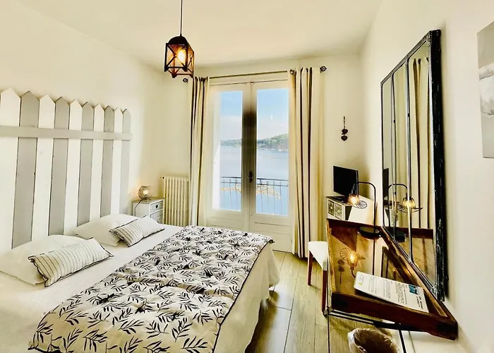 Hotel La Caravelle Logis 3*