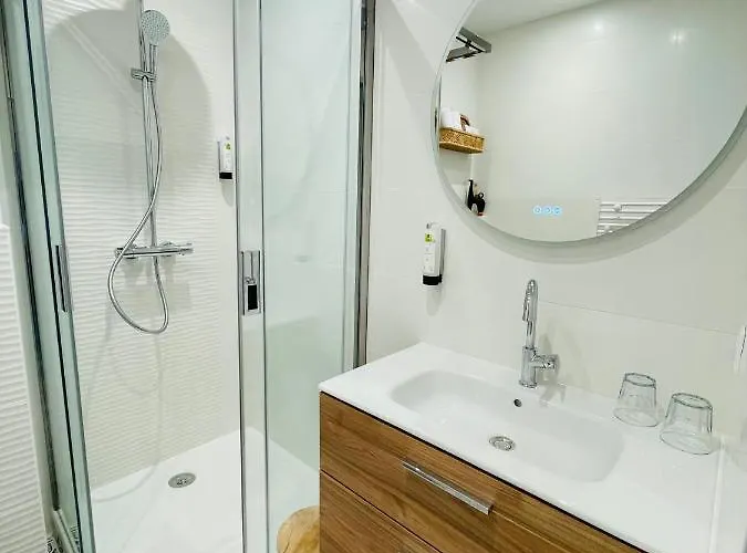 La Caravelle Logis Hotel