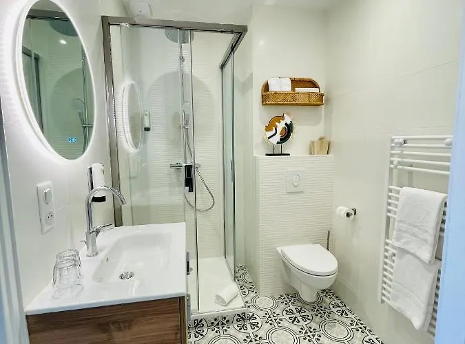 Hotel La Caravelle Logis 3*