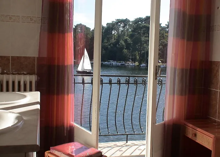 Hotel La Caravelle Logis Biscarrosse