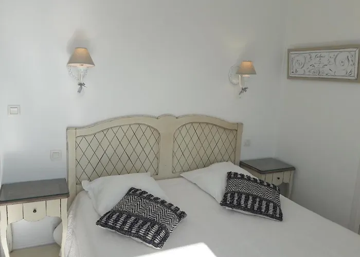 Hotel La Caravelle Logis 3*