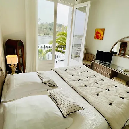 Hotel La Caravelle Logis Biscarrosse