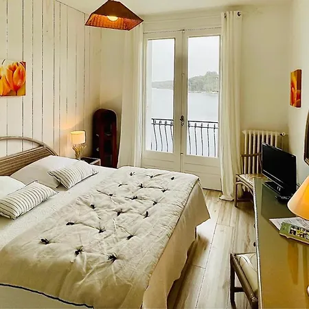 La Caravelle Logis Hotel 3*