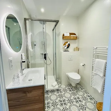 Hotel La Caravelle Logis 3*