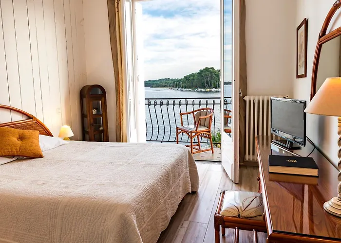 La Caravelle Logis Ξενοδοχείο Biscarrosse